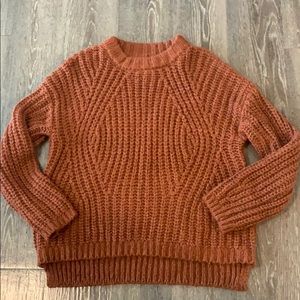 Universal thread chunky knit sweater